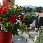 Nel Blu Dipinto Di Blu