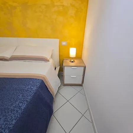 Nel Blu Dipinto Di Blu Daire Porto Recanati
