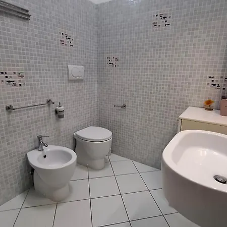 Nel Blu Dipinto Di Blu Porto Recanati