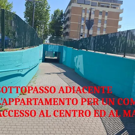 Nel Blu Dipinto Di Blu Daire Porto Recanati