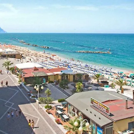 Lägenhet Nel Blu Dipinto Di Blu Porto Recanati